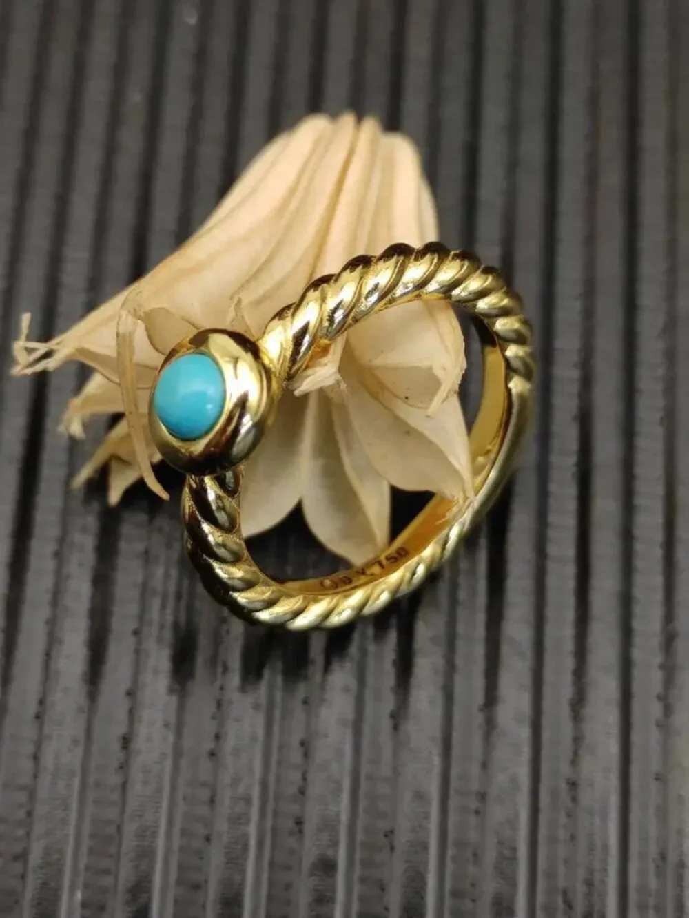 David Yurman Small Gold Cable Green Stone Ring